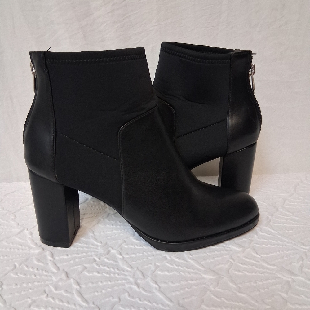Adrienne Vittadini Black Heeled Boots Size 8.m - Picture 8 of 15